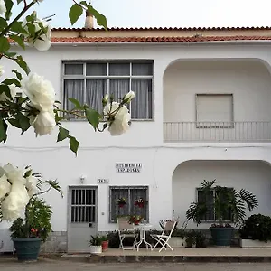 Residencial Espadinha Maison d'hôtes
