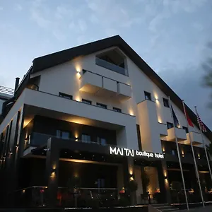 Resort Mai Tai, Mjull-Bathore